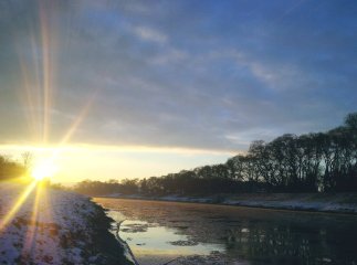 Водохреща: як відомі закарпатці в ополонку занурювались