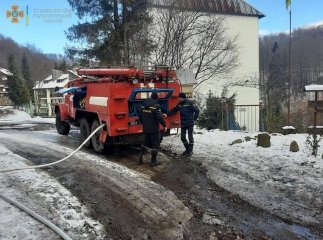 У Лумшорах на території лікувально-оздоровчого комплексу виникла пожежа