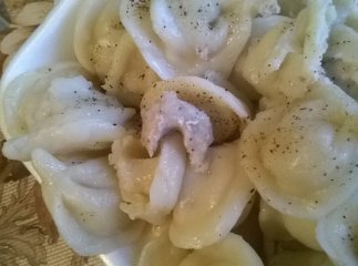 В ужгородських супермаркетах виявили зіпсовані пельмені