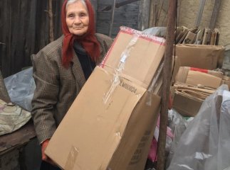 90-річна жінка приємно вразила закарпатців своїм вчинком