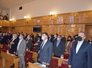 Фракція КМКС влаштувала демарш під час сесії Закарпатської облради