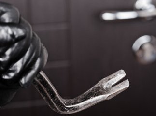 На Воловеччині затримали чоловіка, який підозрюється у скоєнні двох крадіжок