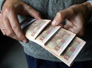 Закарпатським пенсіонерам до 25 числа пообіцяли виплати повністю пенсію