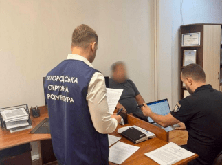 Закарпатець продавав автомобілі, які були ввезені як гуманітарна допомога для ЗСУ