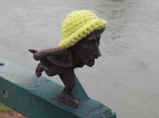 В Ужгороді презентували ще одну міні-скульптурку