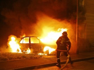 На Виноградівщині повністю згоріла іномарка "Міцубісі"