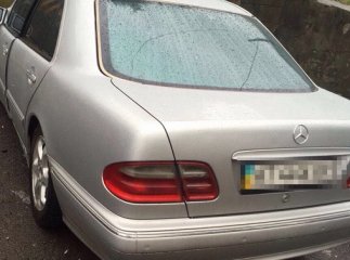 Закарпатець їздив на "Мерседесі" з підробленими документами