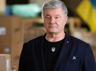 Народний «ленд-ліз»: Порошенко з волонтерами за півроку передав у ЗСУ допомоги на 46 млн доларів