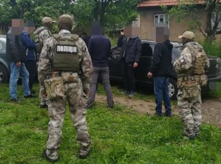 Крадіжка сейфу з мільйоном гривень та золотом: підозрюваного затримано