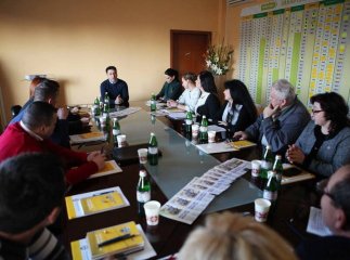 У "Народному фронті" Закарпаття обговорили рішення партійного З’їзду та проінспектували роботу осередків
