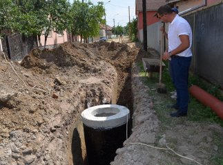 На п’яти вулицях Мукачева будують нову каналізацію