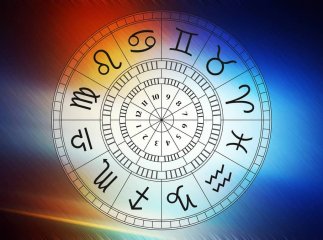 Гороскоп на листопад 2024 року: кому неймовірно пощастить