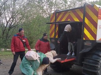 Рятувальники розповіли про пригоди подружжя в горах Закарпаття