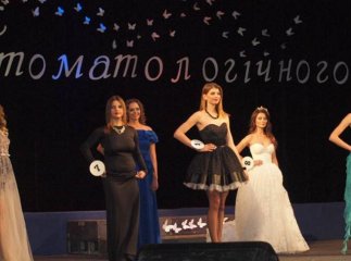 Стоматологи УжНУ обрали найгарнішу красуню факультету