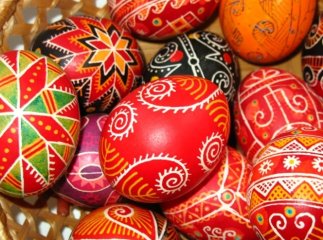 На Закарпатті стартував конкурс "Світ писанки"