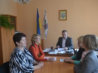 Виконувач обов’язків голови Берегівської РДА провів нараду з працівниками сектору надання адміністративних послуг