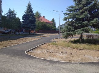 У мікрорайоні Підгоряни в Мукачеві облаштовують новий сквер