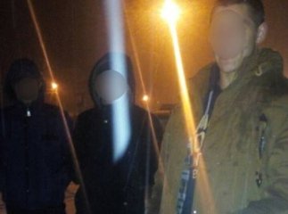 15-річний водій без жодних документів, пасажир – з наркотиками в кишені: поліція затримала двох юнаків