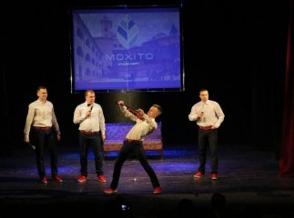 «БезУмная Молодежь» вчергове довела, що «Мукачево – май ліпшоє» (ФОТО)