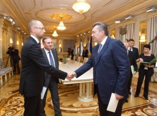 Стали відомими перші подробиці домовленостей між президентом і опозицією