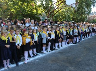 Свято Першого дзвоника відзначили у Мукачівській ЗОШ №1 ім. Пушкіна