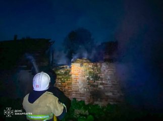 Незвичні звуки під ранок врятували сім’ю з Мукачівщини від великої біди