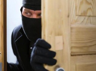 На Хустщині чоловік обікрав сусіда-пенсіонера