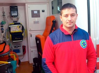 Бригада "швидкої" реанімувала чоловіка, в якого різко погіршилось здоров’я