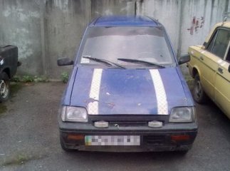 Вночі з двору чоловіка викрали машину