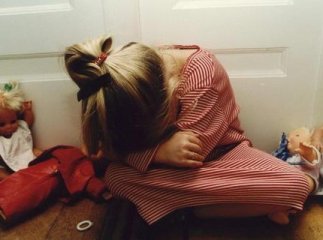 У Берегові брат збочинець зґвалтував 14-річну сестру