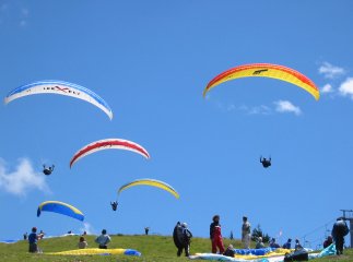 Незабаром відбудуться два захоплюючі змагання з парапланерного спорту