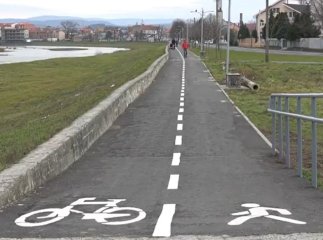 У Мукачеві облаштували велодоріжку