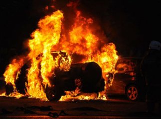 Міліція з’ясувала причину займання на ходу автомобіля у Мукачеві