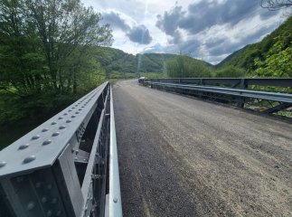 На Закарпатті достроково відремонтували міст на дорозі держзначення