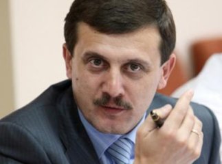 Народний депутат Василь Петьовка: "Запровадження децентралізаційної реформи – крок до розвитку населених пунктів"