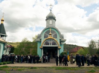 Йому було лише 20 років: Мукачево попрощалося з Героєм Йому було лише 20 років: Мукачево попрощалося з Героєм
