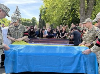 В Ужгороді попрощалися з двома воїнами