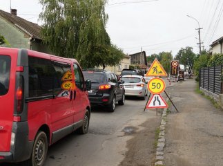 У Мукачеві почали ремонтувати одну з найгірших доріг міста