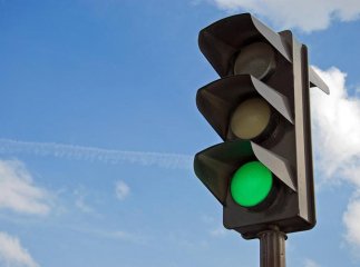 У центрі Ужгорода встановили ще один світлофор