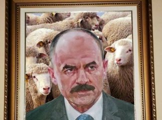 Геннадій Москаль сказав, чого бракує портрету Василя Губаля у приміщенні ОДА. У мережі вже стібуться