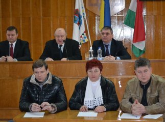 ЄЦ відмовився голосувати за програму "Шкільне харчування на 2016-2020 роки", але її все-таки прийняли