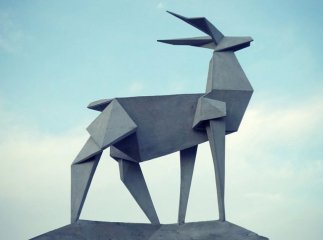 На Закарпаття привезли скульптуру, яку згодом покажуть у Венеції на престижному бієнале На Закарпаття привезли скульптуру, яку згодом покажуть у Венеції на престижному бієнале