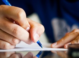 Освітяни пишуть заяви на звільнення та опиняються у лікарнях: що коїться в Мукачівському районі