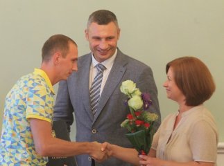 У Києві фехтувальнику із Закарпаття Анатолію Герею вручили відзнаку