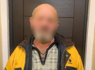 Конфлікт у центрі села закінчився ножовим пораненням