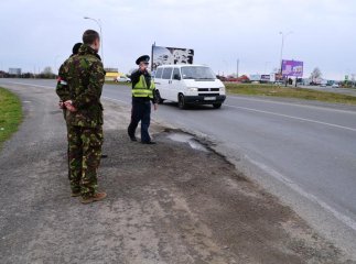 На Закарпатті за перевезення нелегалів чоловіка засуджено до 5 років ув’язнення