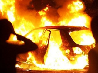 В Ужгороді вночі згоріла машина