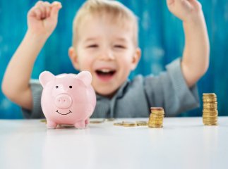 Виплати на дитину 2022: скільки дадуть при народженні та яка сума аліментів