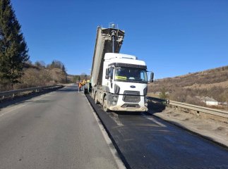 Як ремонтують трасу Київ – Чоп: дорожники розповіли, де бригади стали до роботи