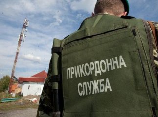 Вранці у мікроавтобусі виявили двох нелегалів